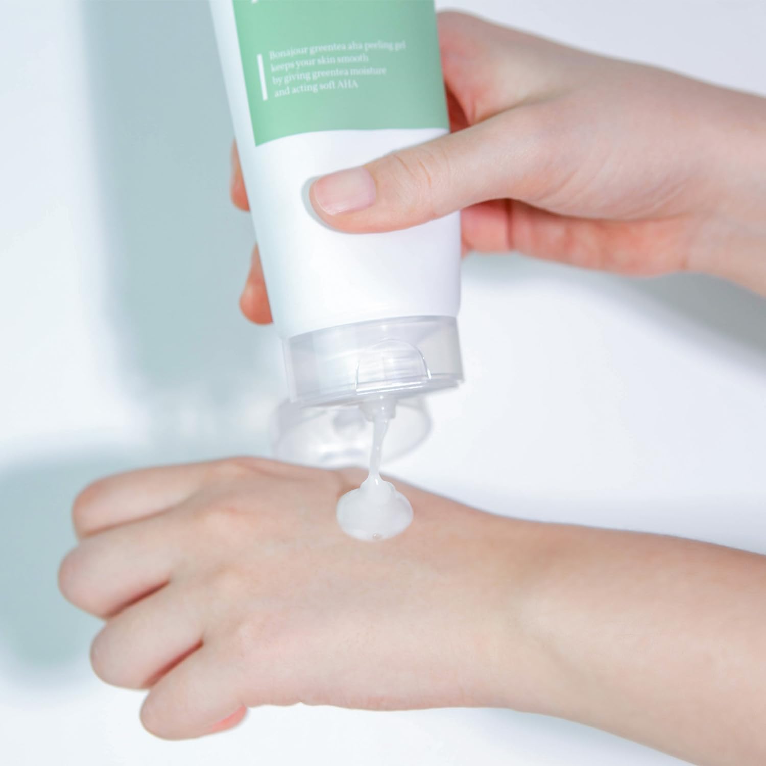 [BONAJOUR] Gel Peeling AHA au Thé Vert – Gel Exfoliant Coréen à l'Enzyme AHA, Exfoliant Doux pour le Visage & Soin K-Beauty Vegan pour une Peau Douce et Éclatante, 150 ml